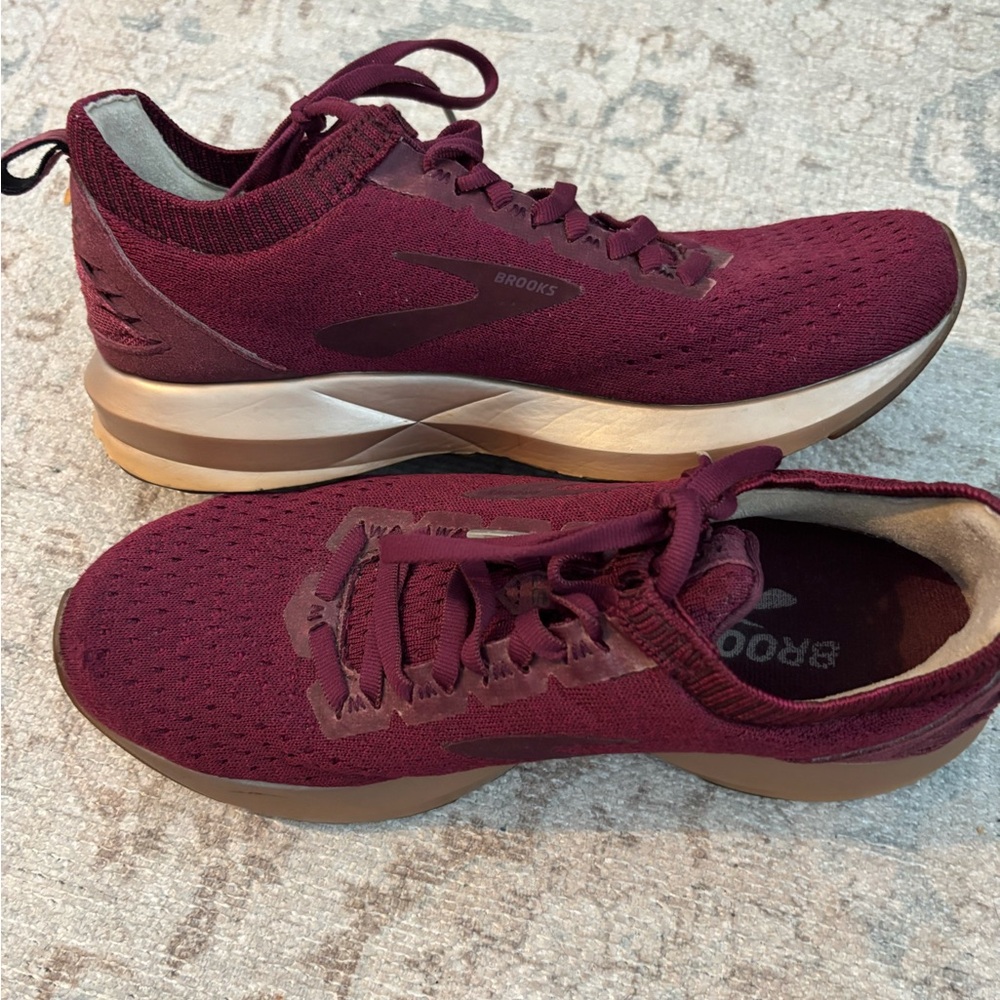 Brooks Women's Athletic Shoes - Burgundy - Picture 7 of 13